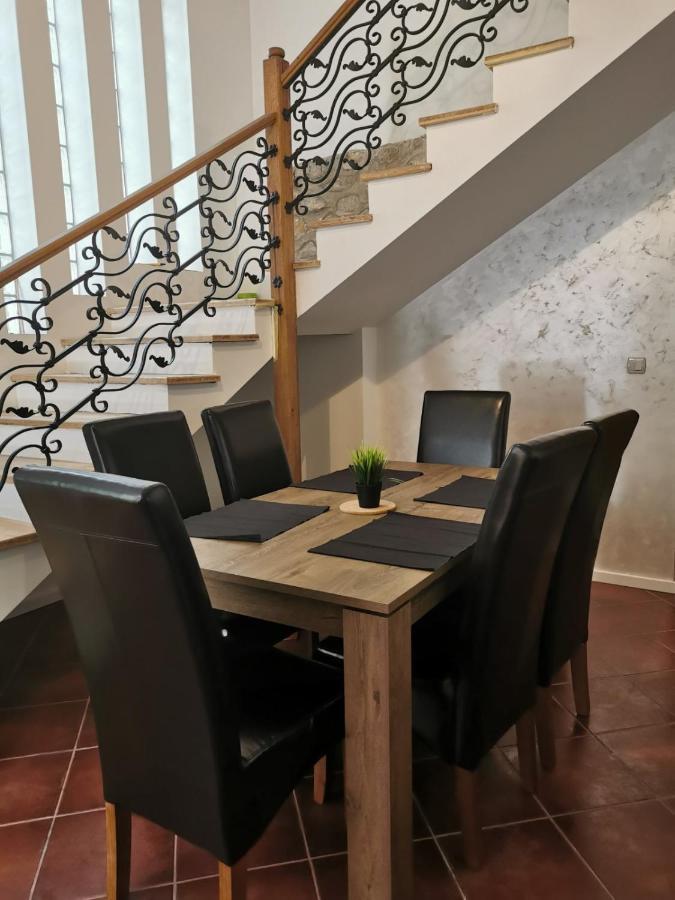 Kuca Za Odmor-Zelena Oaza Hotel Golubăţ Exterior foto
